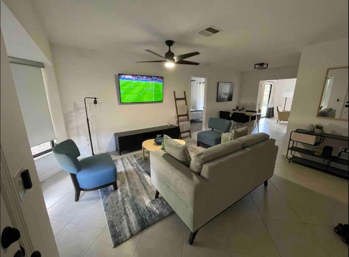 Shamrock Park, Legacy Trail And Manasota Key! Villa Venice Exterior photo